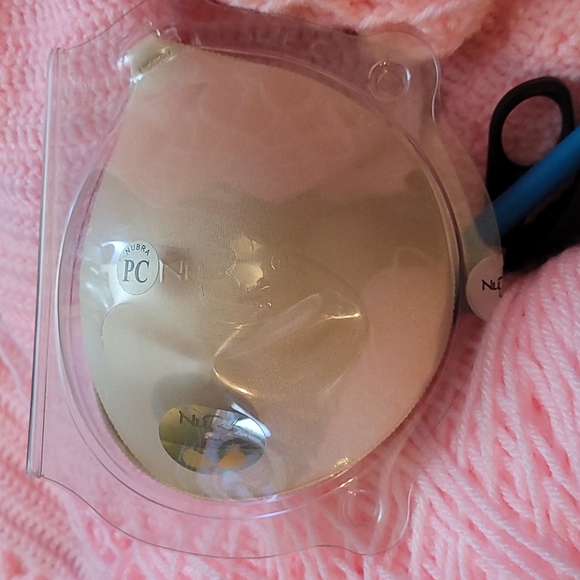 Bra - Picture 1 of 1